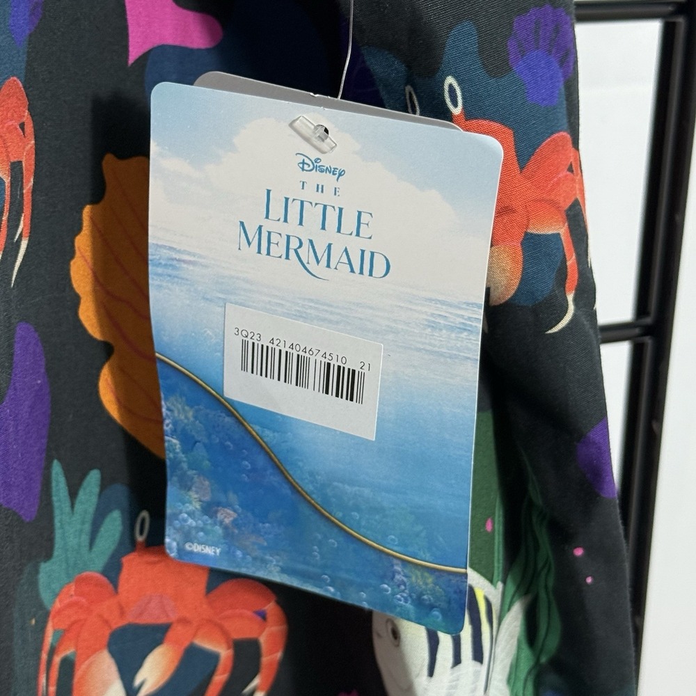 Disney The Little Mermaid Camp Shirt Mens XXL NEW Live Action Film Allover Print - Picture 10 of 11